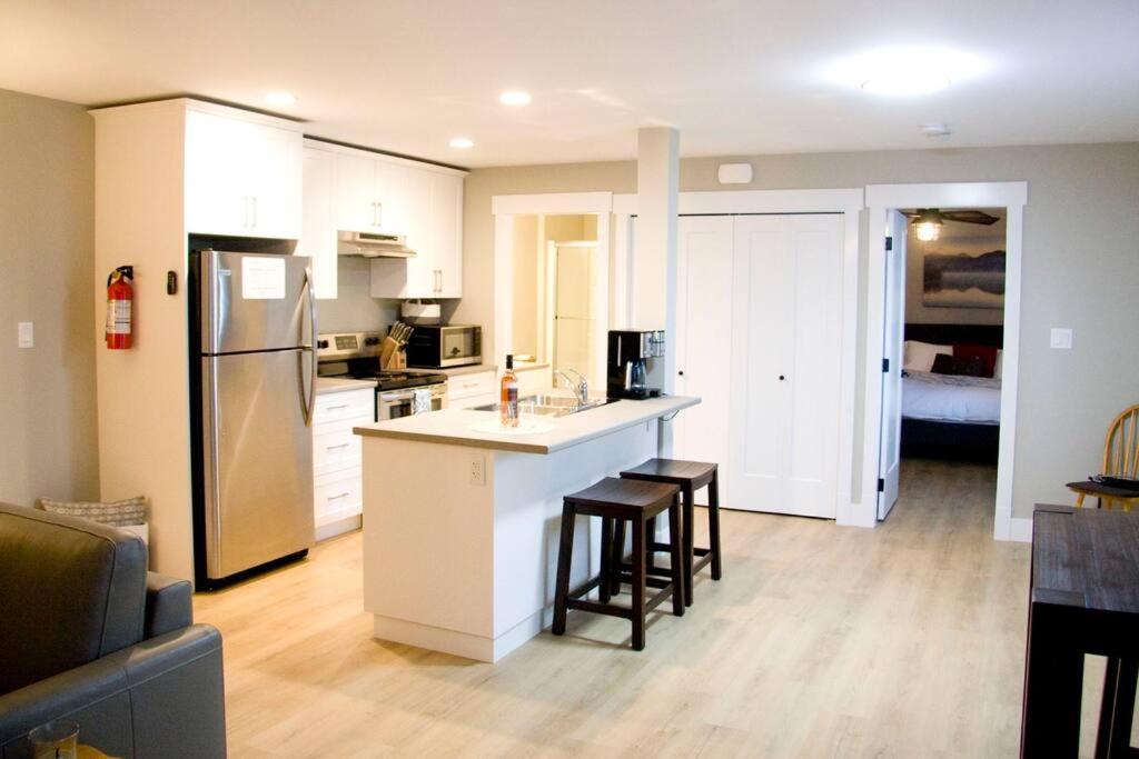 M&M'S Maple Bay Mountain Guesthouse - Licensed Duncan Exterior foto